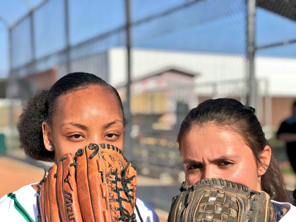 Coach_Jewell's tweet photo. Come out to support these two senior captains tonight! 5:45pm
#weeillseeyouatthefield #seniornight #pushingforplayoffs #makesoftballfunagain #purposeandintention https://t.co/TuoR08QC57