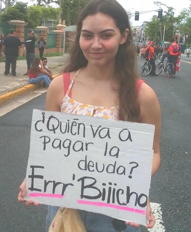 ConfeRumingle's tweet photo. Envíen sus pancartas! #ParoNacional https://t.co/dEln39Jkl7