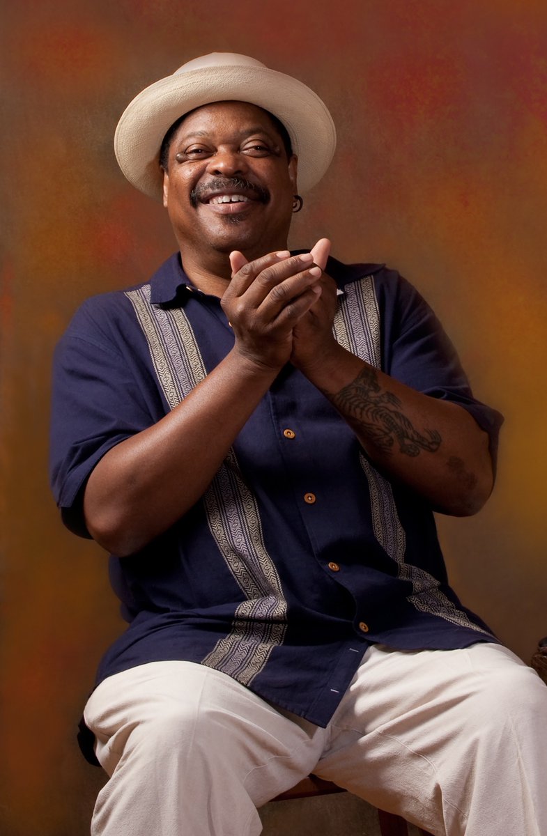 mtnsofmusic's tweet photo. Join blues harmonica wizard Phil Wiggins + Mississippi Delta Bluesman Jimmy 'Duck' Holmes this summer at @Heartwood_SWVA's Artisan Gateway June 8th. Tix + more info: https://t.co/Maxdgrm9Gj   #virginiaisformusiclovers #mtnsofmusic #swva https://t.co/Ct0X32UGLX