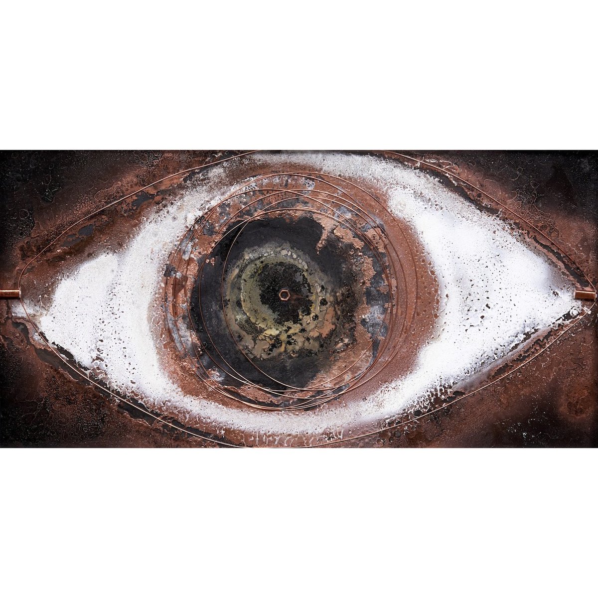 I love the shimmer of copper. Detail from my 2017 “Sight” series.
.
.
.
.
#visualartist #artofvisuals #artist #artinla #sight #artforsale #artlife #mixedmediaart