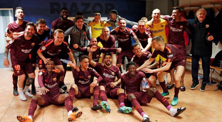 A ver <a href="/marianorajoy/">Mariano Rajoy Brey</a> si hasta yo que soy “anti-furbol” me quito el sombrero y felicito al <a href="/FCBarcelona/">FC Barcelona</a> por su doblete, tanto le cuesta reconocer los éxitos de los demás, no será que nos tiene un poquillo de manía a los CATALANES, o se pensaba que con el #155 esto no pasaría ? 🙈