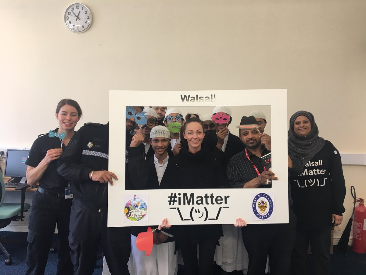 iMatterWalsall's tweet image. Amazing day at Abu Bakr Girls &amp;amp; Boys School with @sammywoodhouse1 telling her story to raise awareness of CSE; pupils at both schools were brilliant! #iMatterWalsall  @PalfreyBigLocal @DelvesWMP