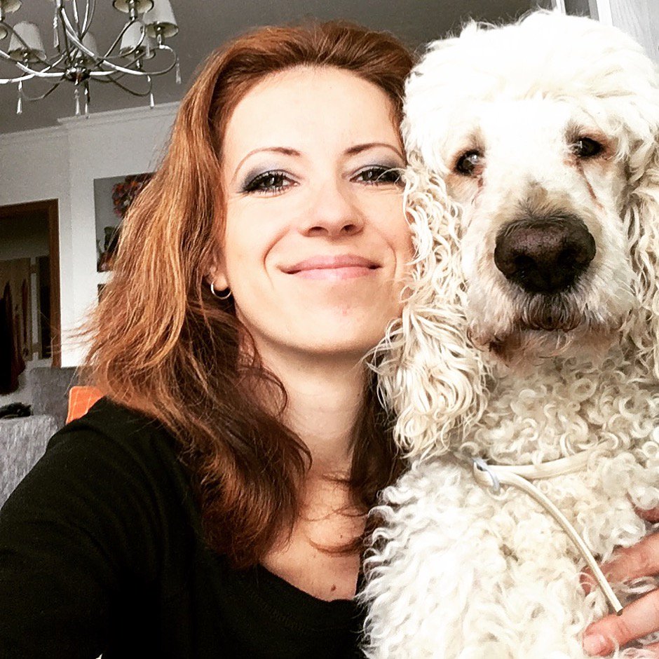 With my true friend (if I have enough biscuits for him) 😁😀🐩🤓😜
#java #javaprogrammer #royalpoodle #poodle #developer #artist #informationtechnologies #it #dog #lovefordogs #friend #animal #friendship #nature #woman #czech #bohemian #vogue #womeninart