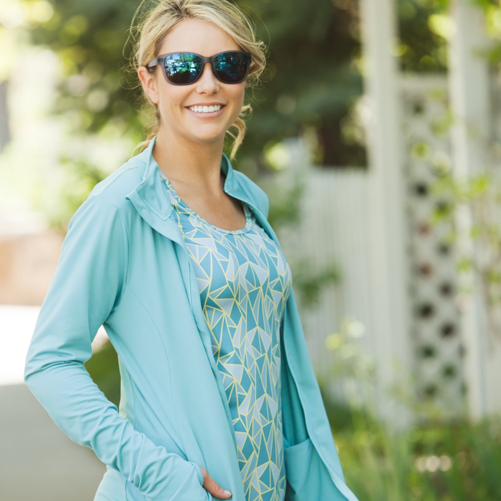 Stonewear's tweet photo. The Diamond Racerback Tank was so popular that we wanted to give you more of what you love. Our soft long sleeve version is made from the same light breathable material which makes it perfect for cooler weather and layering. https://t.co/A4WdMh4DK9 https://t.co/wkSU2Gm1me