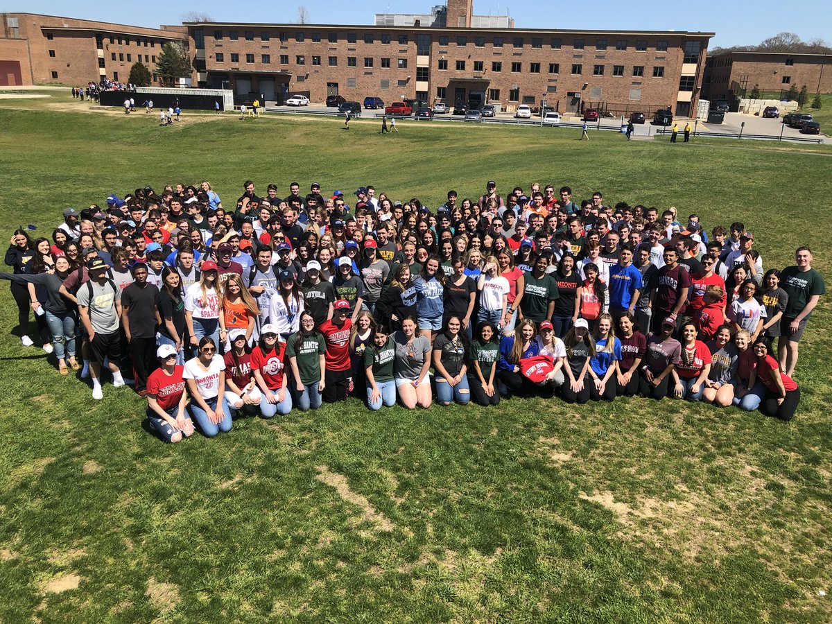 MrsJ_Ferrara's tweet photo. Exciting day at HHS- students pose with their college shirts for National Decision Day.  #hardworkpaysoff #BestEffort @WieckhorstHHS @HHS_Class_of18 @cjprobst @OHara_HPS @HPS_HSGuidance https://t.co/cCrx2ffG91