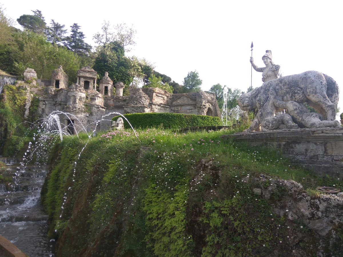FabiusCameli's tweet photo. (R)home #LabourDay #eternalcity #Romans #thismustbetheplace https://t.co/pGG8tHCOpD