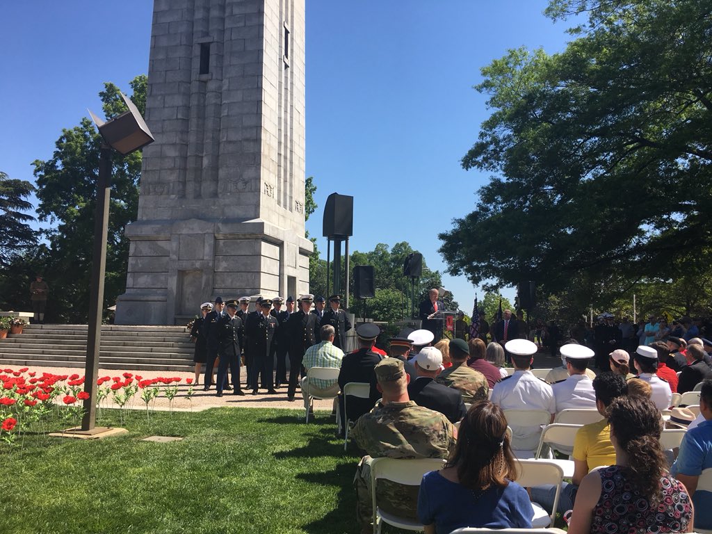 NCStateCALS's tweet photo. It was a beautiful day to honor all of the @NCState students and alumni who fought in #WWI. https://t.co/7xNKHxn0fN