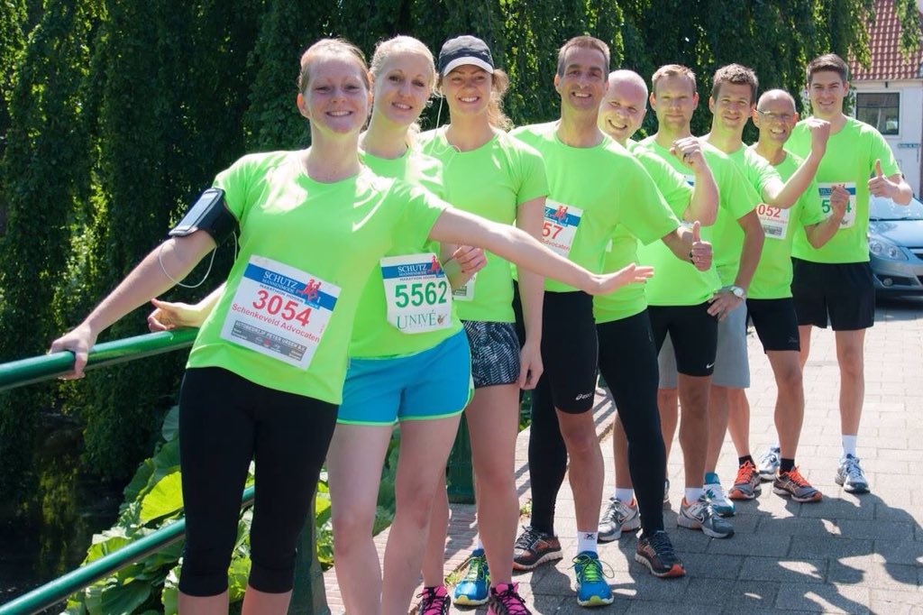 Doe mee aan de 14e Schutz Marathon Hoorn op zondag 3 juni as. Voordelige voorinschrijving sluit op 13 mei. Wacht niet langer en schrijf je nu nog in: hoornmarathon.nl