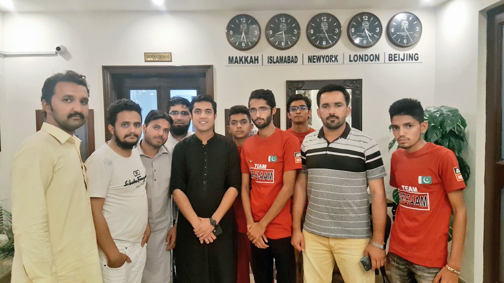 seerat3746's tweet photo. @imtiazGopang bhai slamt rahein #teamsareamMultan thanks @iqrarulhassan bhai #TeamsaramMultan ky #janbazon ko time diya .โคโค https://t.co/xhAR5H7KPj