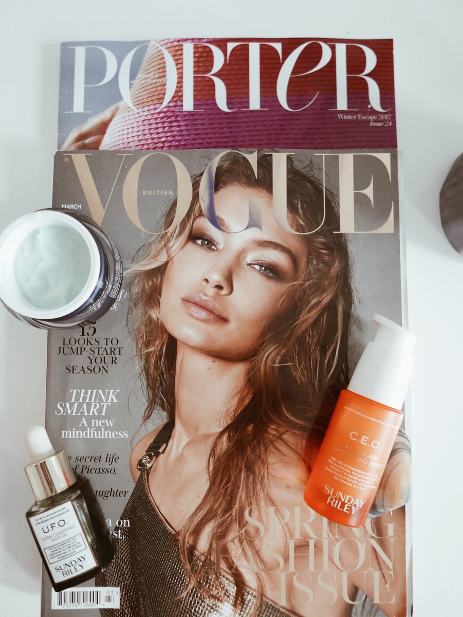 Talking about some of my favorite beauty products, fashion pieces and some other fun stuff too on the blog today! P.S-Take a look to find my favorite serum ever from <a href="/sundayriley/">Sunday Riley</a> beingelliott.com/beingelliottbl…