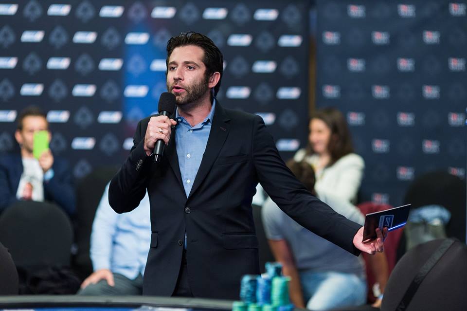 CardsChat's tweet photo. CardsChat Exclusive: Funny Man #JoeStapleton on Upcoming Stand-Up Act, Trump, and More @Stapes https://t.co/uNOdQhEst1 https://t.co/UV8waXjZeN