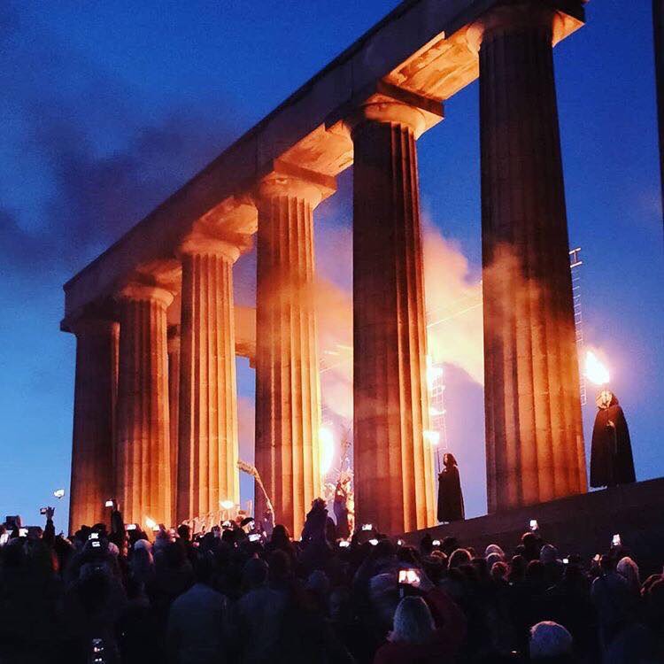 May Day was marked in Edinburgh last night with the traditional Celtic Beltane Fire Festival - a wild mix of fire, drumming and acrobatics on Calton Hill, right in the heart of the city - a pretty spectular way to welcome summer 
📸 <a href="/alexandre/">Alexandre de Moraes</a>.diguida
#mayday #beltane #edinburgh