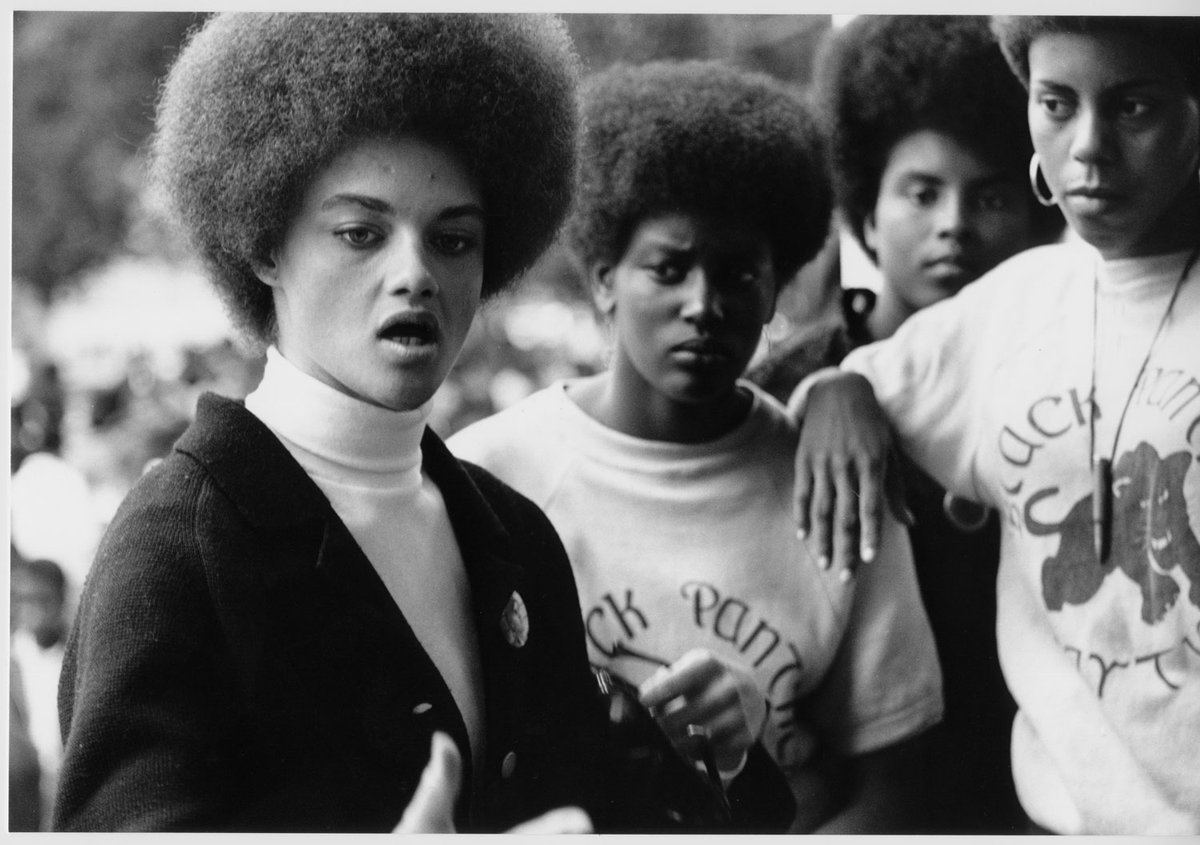 fusonegro's tweet photo. ¿Sabíais que lxs Panteras Negras dieron un mitin en el Madrid franquista de 1967? Cuento un poco lo que acabo de saber, la historia es buena. La primavera del 68 venía con mucha prisa: https://t.co/mV4biwxbBx