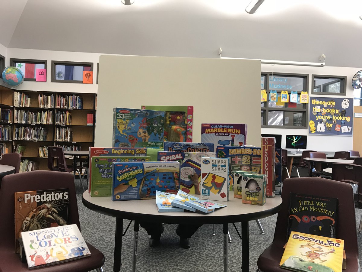 All families are invited to the Family Health and Fitness Night on Thursday May 3rd from 5:30-7:30 pm. Great information, fun activities, drawings for prizes and free food! Enter to win one of these cool prizes!