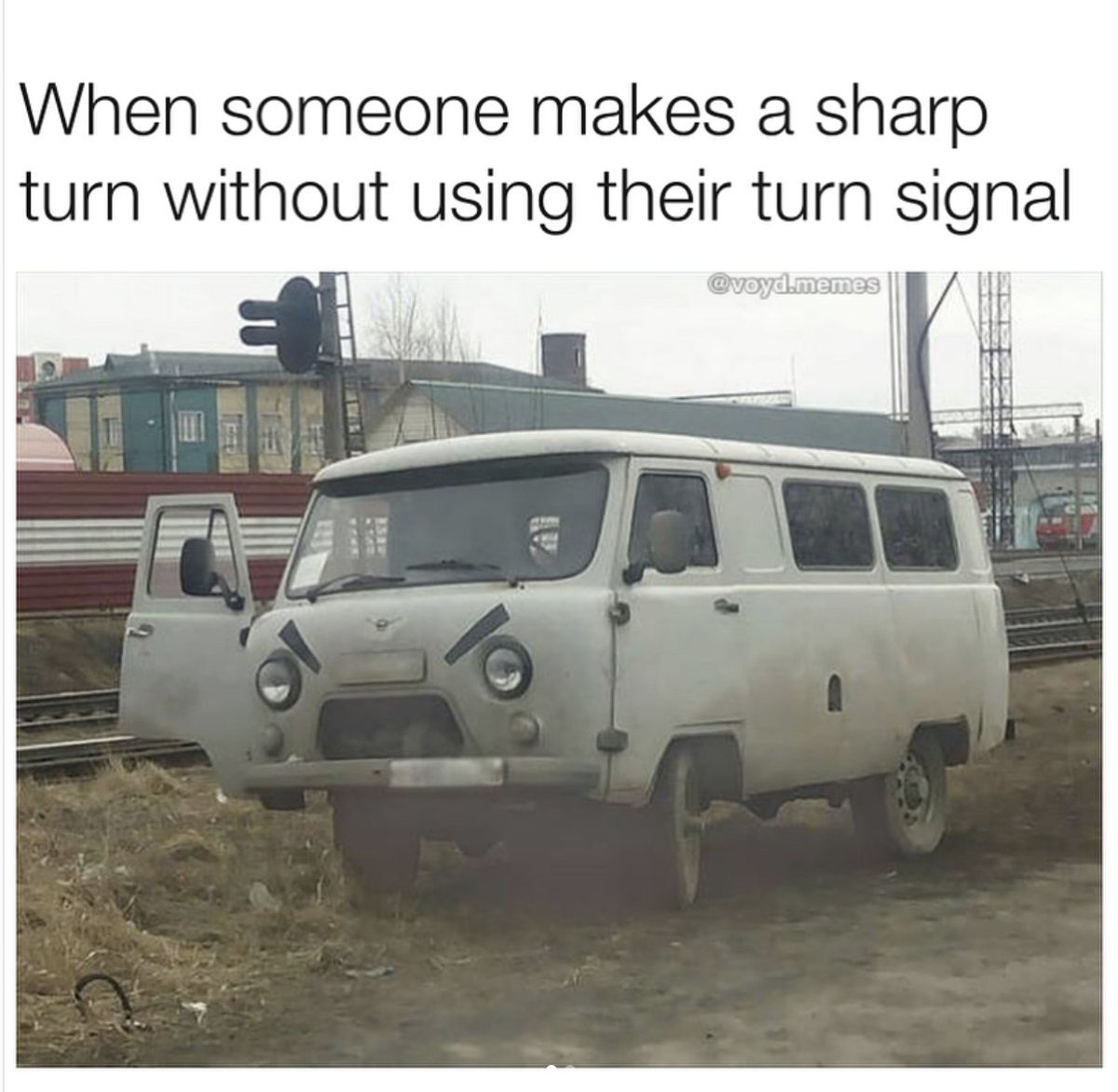 Кривой УАЗ Буханка