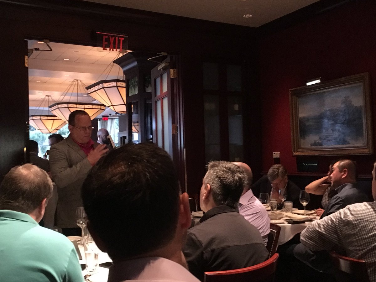 vinu1's tweet photo. Thank you @Presidio customers @DellTechWorld @DellEMCPartners @intel #customerdinner #DellTechnologiesWorld https://t.co/jHCes3ijkj