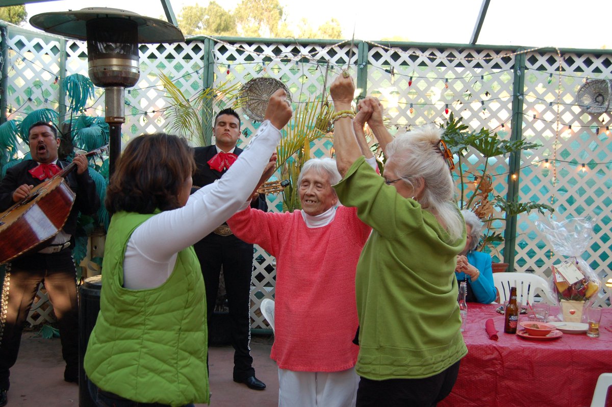 This is how my family celebrates aloha #CeLEIbrateAloha  #Contest