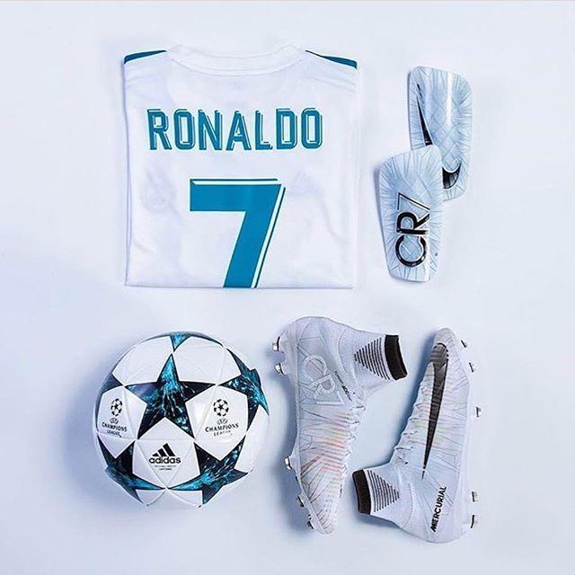 mysoccerboot's tweet photo. CR7 Collection
#FCBRMA #rmafcb #RealBayern #RealvsBayern #FCBayern #UCL #RMAFCB #RMABAY #CR7 #ronaldo #championsleague #champions #goals #realmadrid #halamadrid #mysoccerboot #2018worldcup #portugal https://t.co/CqoLrmo2g0