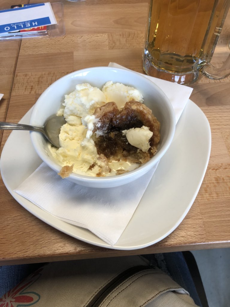 ChefNChauffeur's tweet photo. Enjoying a butter tart and ice cream at #bluesagekitchen with the tweeps. #RDTweetup https://t.co/HoKI4TGLB0