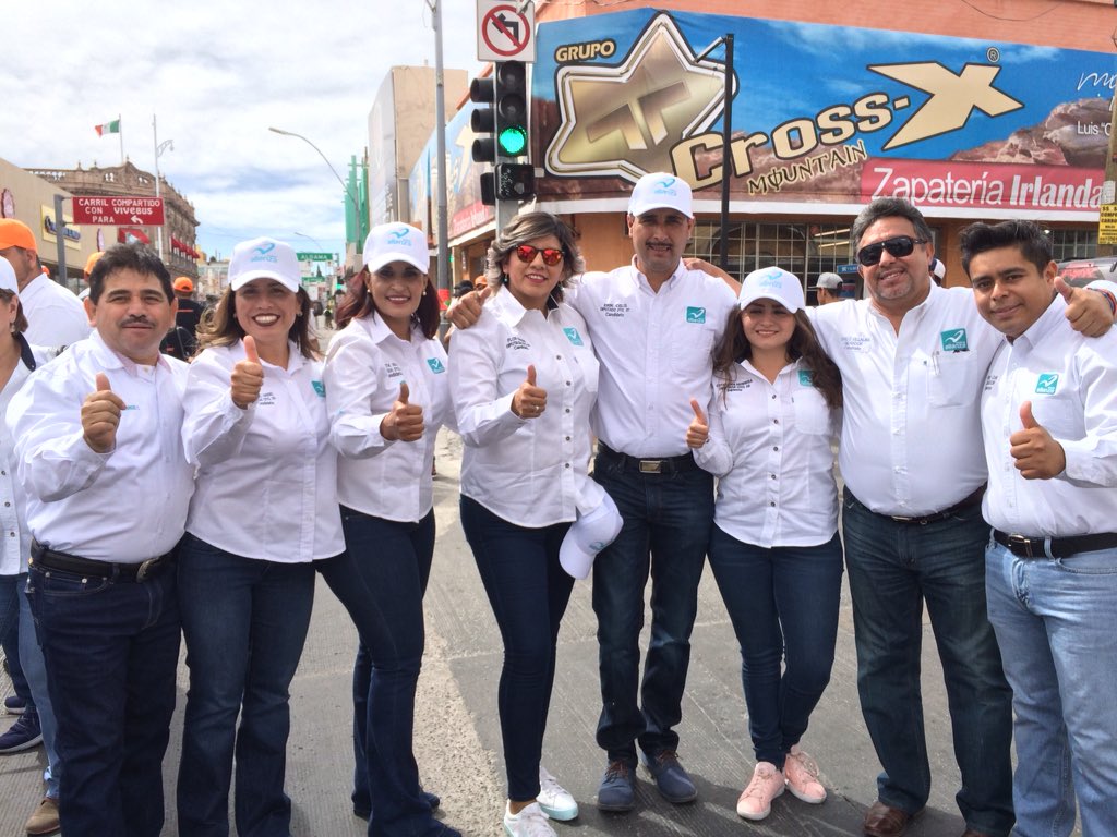 IsidroalSenado's tweet photo. Lucharé desde nuestra trinchera por todos los derechos y prestaciones, así como también apoyaremos siempre las propuestas que lleven al mejoramiento de sus condiciones de trabajo.

#1deMayo 
#DeCiudadanxaCiudadanx
#RumboalSenado
#Chihuahua https://t.co/BA0De7pVH3