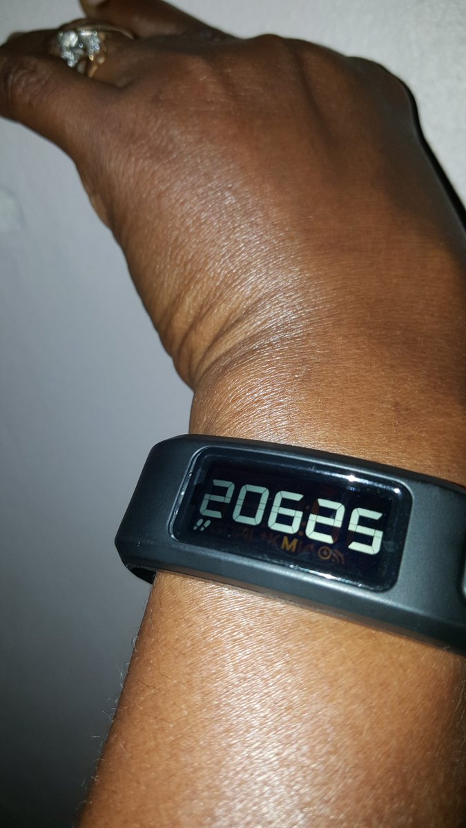Knockknockdino's tweet photo. I challenged myself, I conquered the challenge and destroyed the step game. 20K in-a-day done and my day is not completely over yet. It's all in the mind. You can do whatever you put in your mind to do. #shedidthat #competeagainstself #missioncomplete #selfchallenge #yayme https://t.co/S01JXN0mh8
