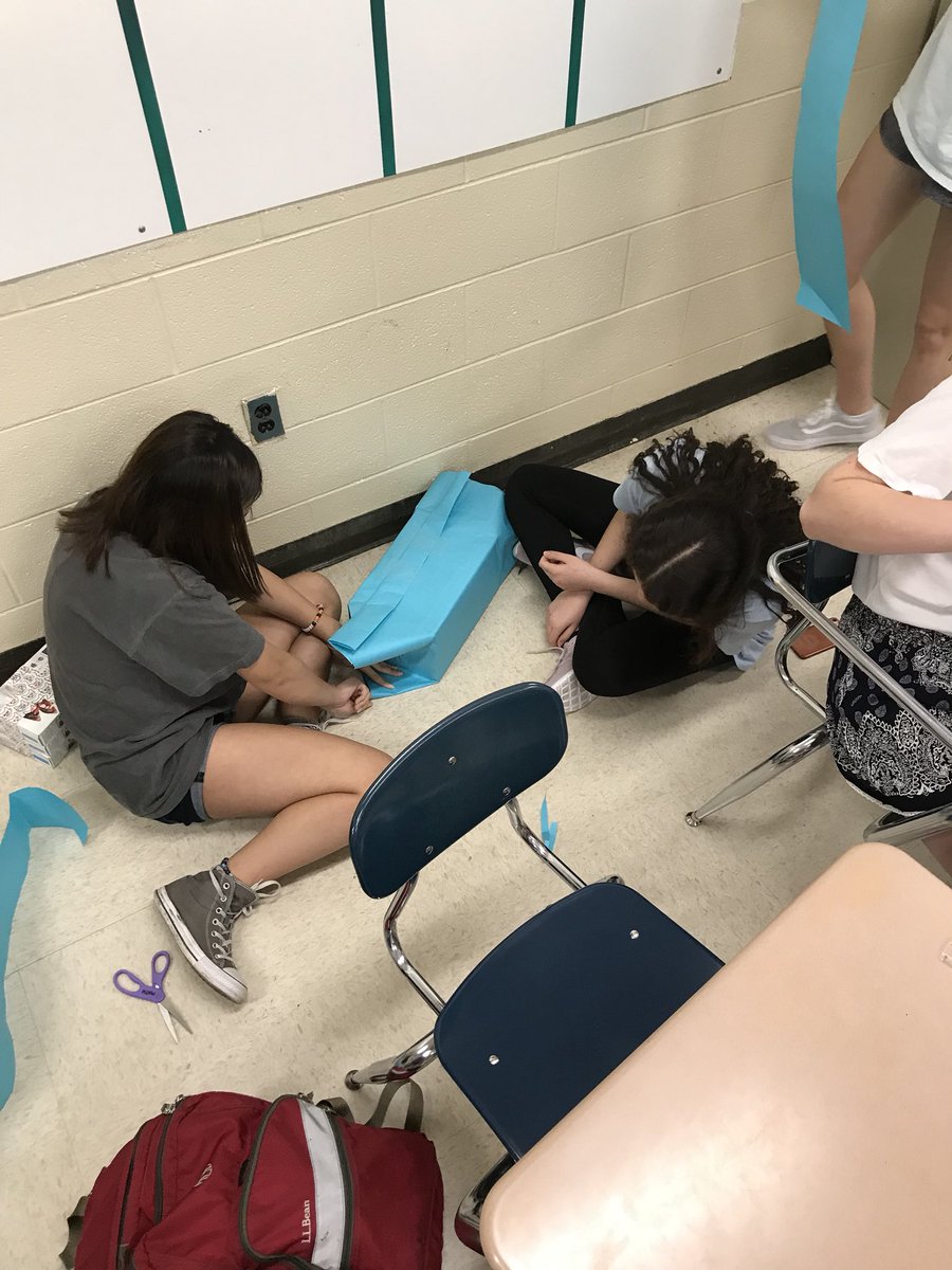 wcsBHSlw's tweet photo. Geometric Zoo Animal Project is underway! https://t.co/2muFEBQV8m
