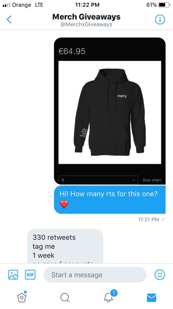 littlefreakwia's tweet photo. Hi guys! I have one week to get 330rts. Please help me out ‘cause I really wanted this hoodie but I can’t afford it:( #rt #fitmaj #harrystylesliveontour #giveaways #Merchgiveaway @MerchxGiveaways 💗 https://t.co/LQArWJ0OCp