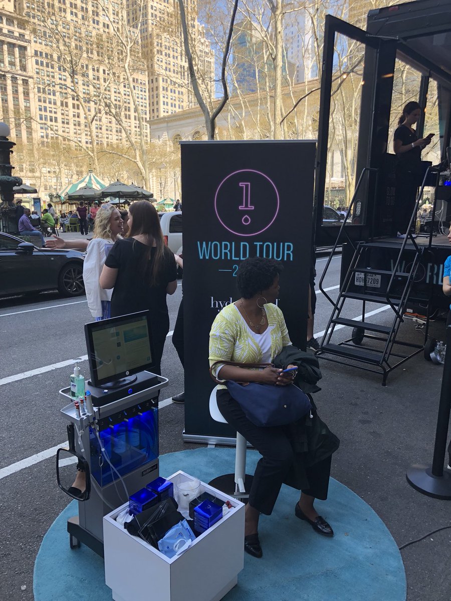 caneandaustin's tweet photo. It’s been great participating in the @HydraFacial event in #BryantPark today! Stop by sometime before 7:00pm to experience your own hyrdafacial. We conduct them in our medi spa! #worldtour https://t.co/TIlX7KRF6q