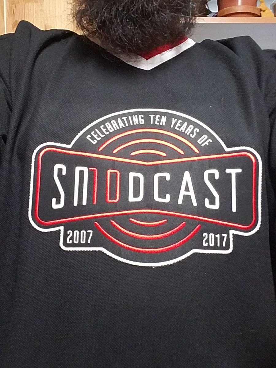 ClaxoZ's tweet image. Just arrived! This awesome #SModcast jersey from Jay and Silent Bob's Secret Stash! Not only a fashionable accessory, but a perfect piece for my @ThatKevinSmith cosplay!