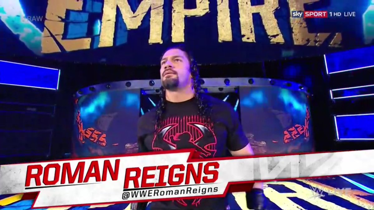 SalikSA962000's tweet photo. We Start #RAW With our Big Dog @WWERomanReigns https://t.co/X5fsdvokeK