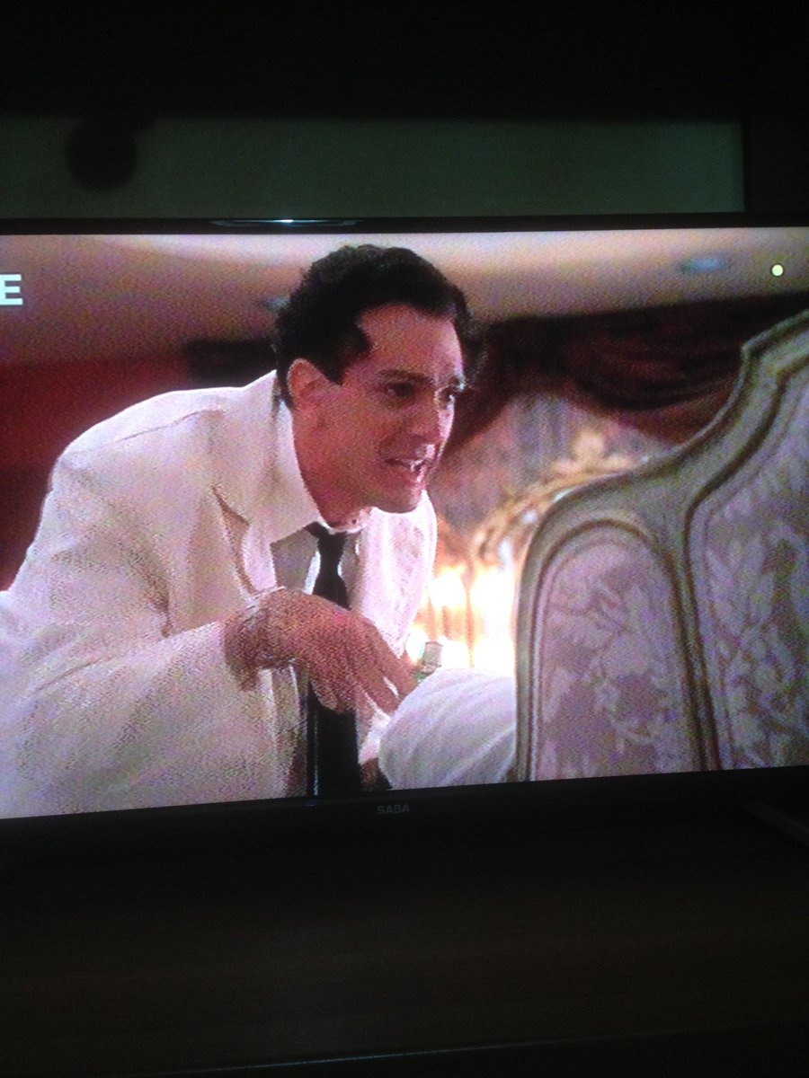 _frances_black's tweet photo. Enjoying "the birdcage" and an outstanding @HankAzaria ; the more I watch this awesome film, the more I love it!😍😍 #Agadorrules https://t.co/5PUWQQc1Ge