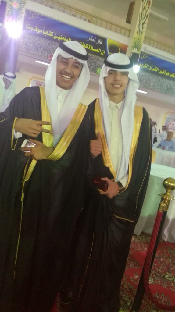 عبـ ـدالله حمـ ـدان العنـ ـزي On Twitter نسال الله الصحة والخير لقائدمسيرة الوطن الملك سلمان Kingsalman ونسأل الله التوفيق لولي عهدناالامين للوصول بكل فخرلـ2030 Fksalsaud Northbordersa Moe Gov Sa Aleissaahmed Eduq2008