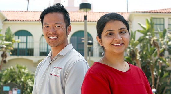 SDSU's tweet photo. 4⃣7⃣7⃣ international students will be graduating from SDSU this month.

Two graduating international students reflect on their time at SDSU and share how the university impacted them: https://t.co/P0DPCShmRm #SDSUGrad https://t.co/UBfEj5yppB