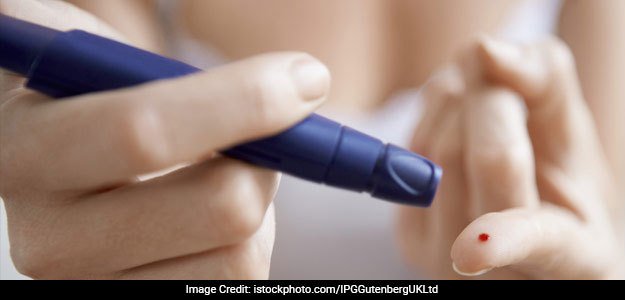 Low Vitamin D Levels Strongly Linked To Greater Risk Of Diabetes dlvr.it/QRR577