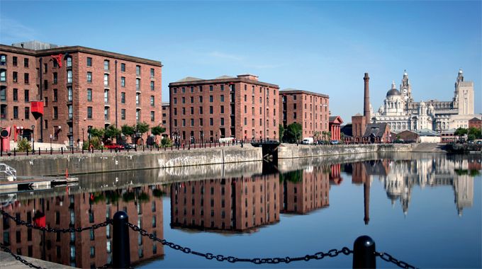 FloatingGrace1's tweet photo. #TravelTuesday There's so much to see in Liverpool, you're going to need to take some time to relax. Come and join us on The @FloatingGrace1 afternoon specials each Wed-Sat
Tea &amp; Biscuits Cruise From 10am-11:30am  £10
Afternoon Tea Cruise From 1pm - 3pm £15
07540373838 https://t.co/yjzU3OmrhL