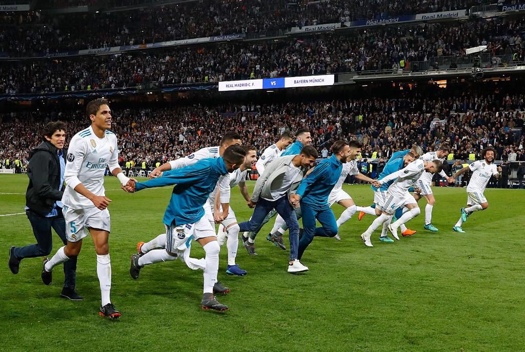 marcoasensio10's tweet photo. Sobran las palabras. This is Real Madrid. #APorLa13 #HalaMadrid https://t.co/JBIHhjQW6r