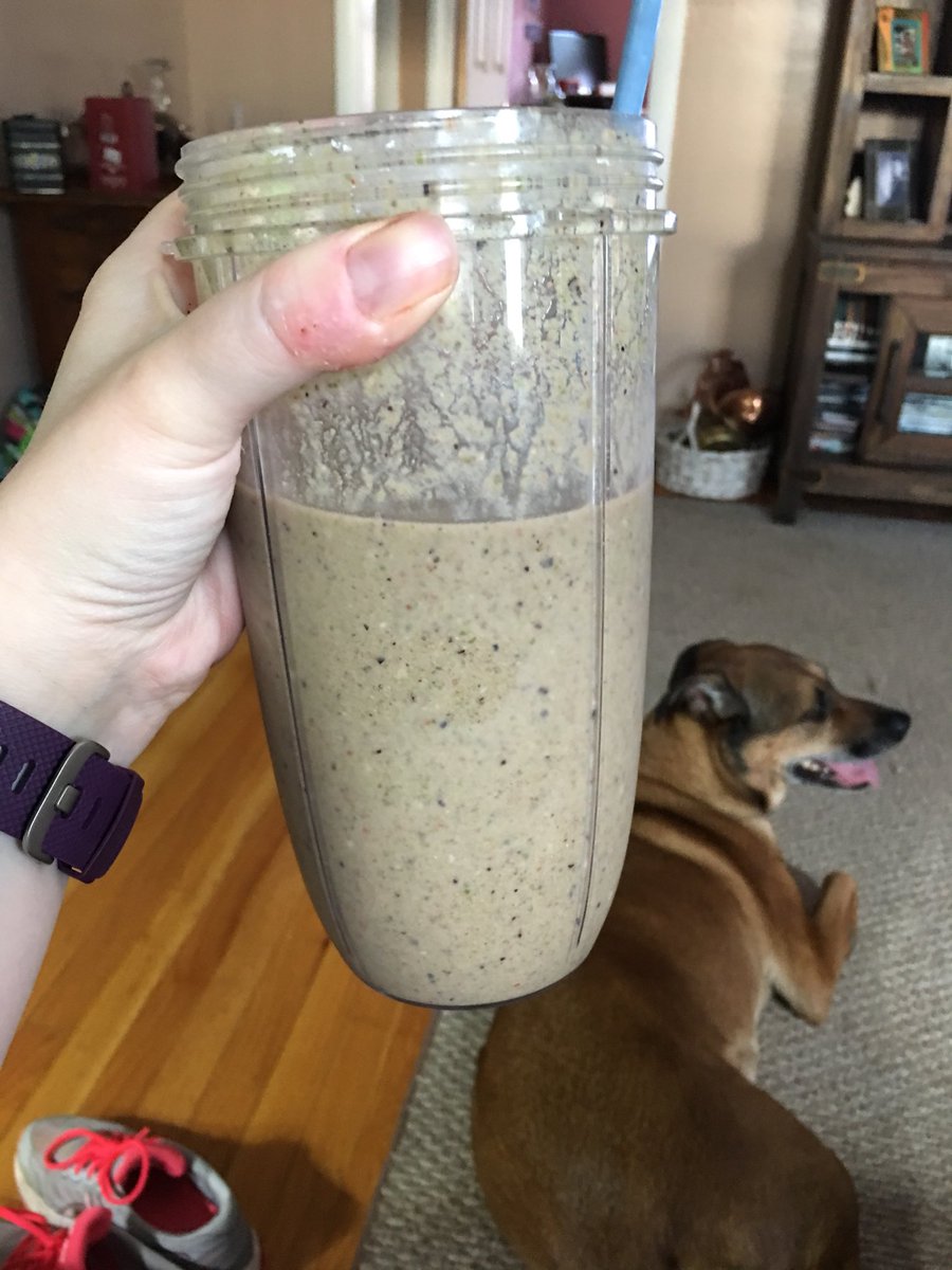 waggintraingirl's tweet photo. Delicious #fatburning #smoothie in #ketoweek2 #131movement @131method @chalenejohnson #dietphasing #weightlossjourney #fitnesscoach #fatburner #keto #hitthespot https://t.co/yo777pNLPU