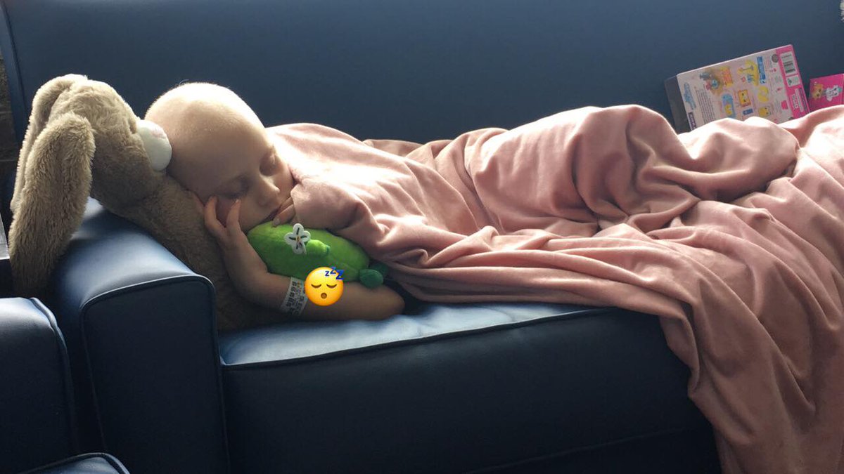 CareyPenaTV's tweet photo. This is Bridget Korn, a sweet girl from #Arizona, who is fighting cancer at @StJude in Memphis.  She had to have her leg amputated, and is struggling with severe pain post-surgery.  Her mom is asking for love and prayers.  Thank you, Twitter.  #Prayers #BridgetStrong https://t.co/RfnLd3OBDL