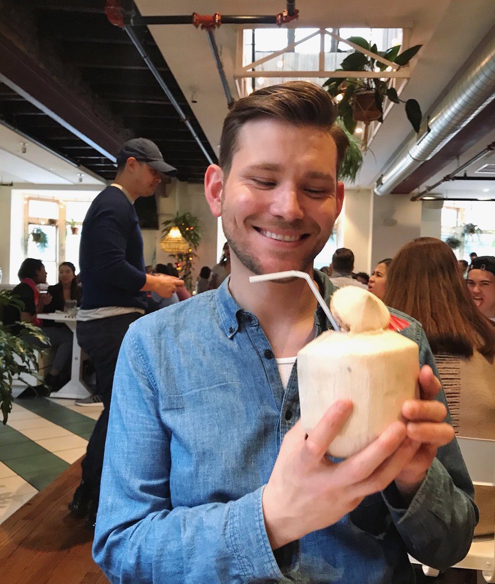 drewlazor's tweet photo. #TacoLab @pelagophilly x @missiontaqueria was so good and my buddy Matty has a new love interest ๐ฅฅ๐ https://t.co/dCUEohIgd5