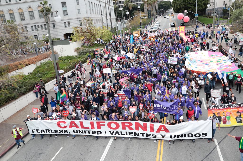 LALabor's tweet photo. May Day Marchers Bring a Message of Unity, Perseverance and Hope, Telling a Hateful Administration That “Together, We Fight Back!” https://t.co/7JGnntIkto
Photo credit: @malmeidaphoto #MayDay2018 #HereToStay #DefendCA #FightBackLA https://t.co/y0YplyxoAB