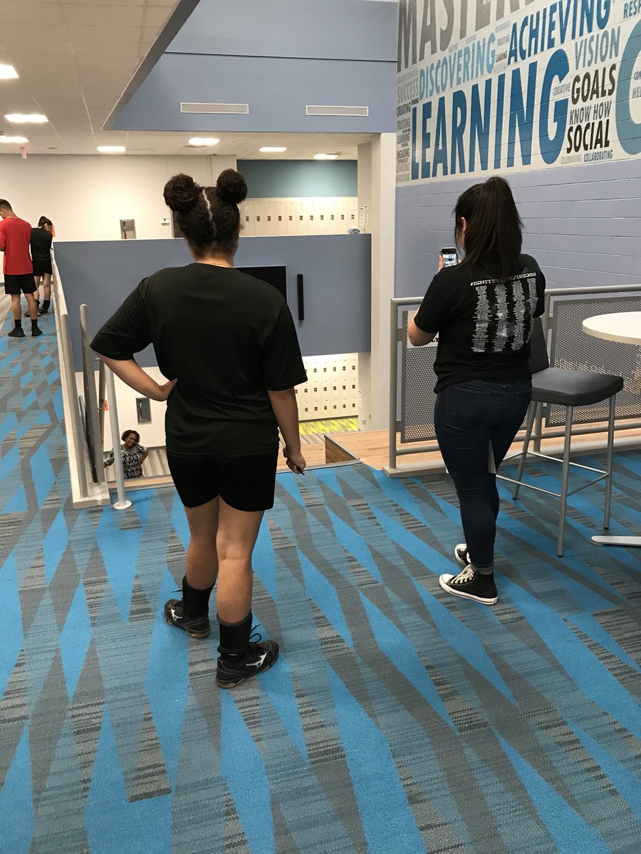 NakeshaMSmith's tweet photo. #SJHCats raced around campus to find examples of the 7 principles of constitution during Social Studies STAAR tutorials @MarkMccord10βs office = Checks and Balances #katyisdss #firstyearfire https://t.co/stfN6eIn4q