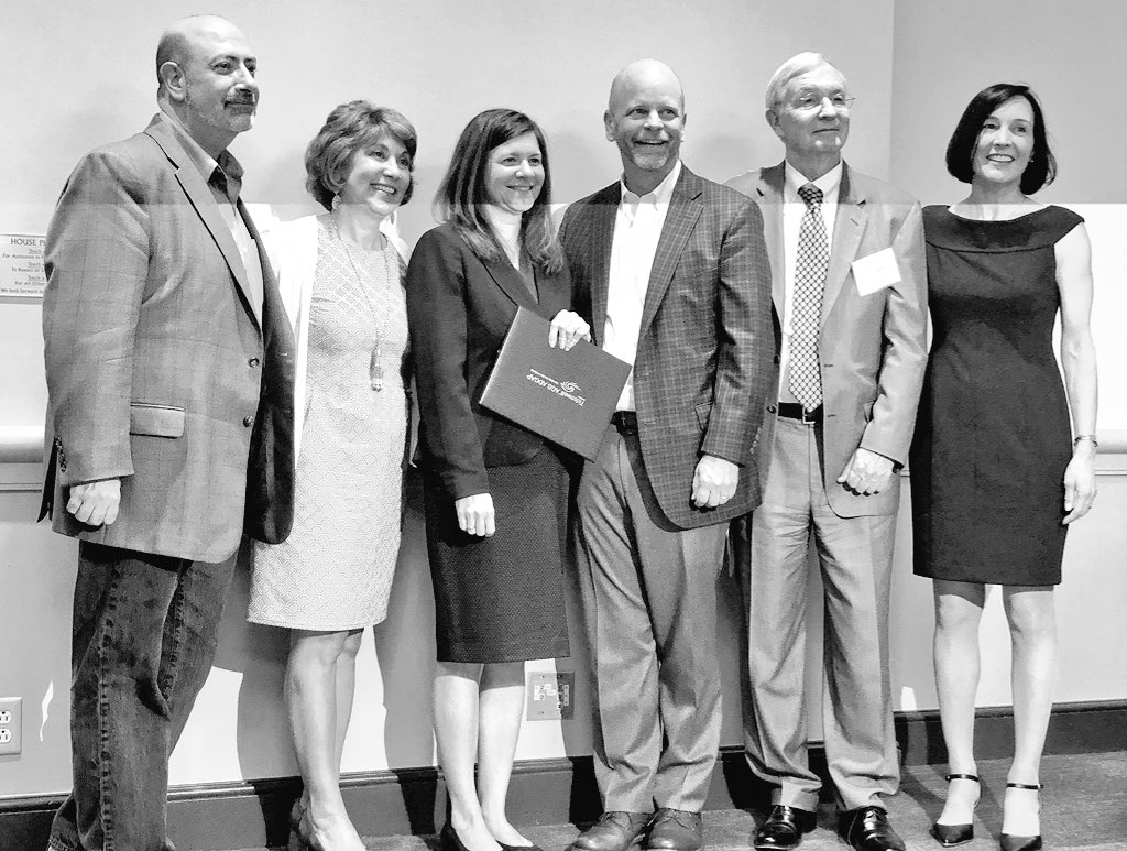nlundebjerg's tweet photo. But where are the light up sneakers @AMedina_Walpole ? All kidding aside, the #Rochester @TideswellUCSF #ELIA scholars are a part of why I think the future is bright. #ags18 #geriatrics #TideswellUCSF https://t.co/lRIPXxLPRV