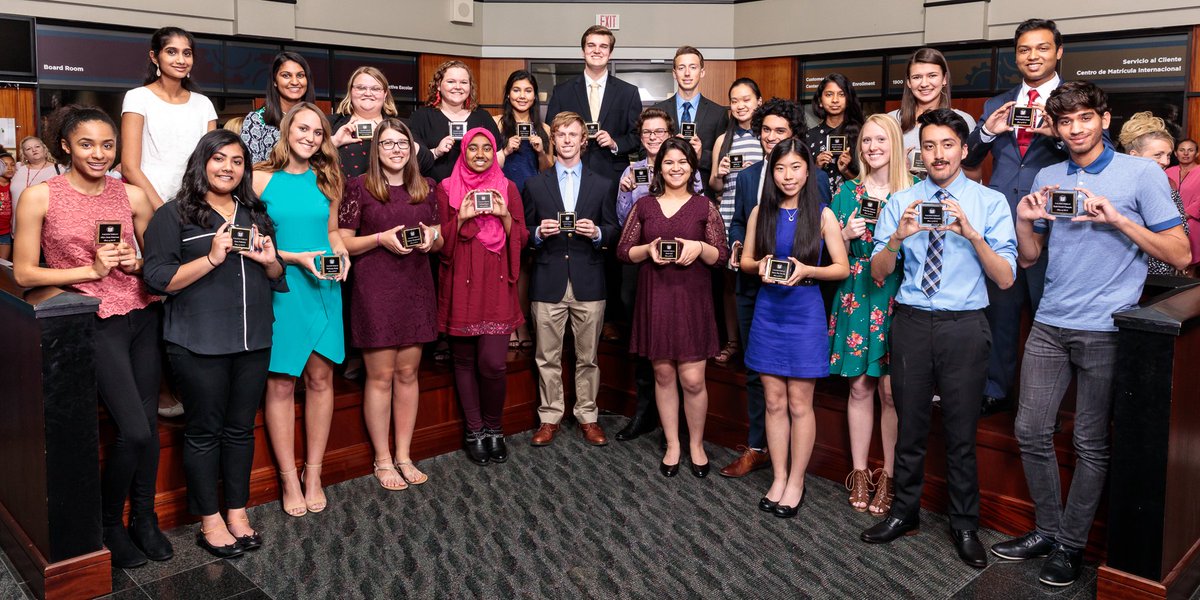 WCPSS's tweet photo. Class of 2018 Valedictorians, we are PROUD of you and salute you for your commitment to excellence! Best of luck as you chase - and CATCH - your dreams! https://t.co/LOwZm9SsB9 #WCPSSClassof2018 #WhatStartsHereChangesEverything 👩🏽‍🎓👨🏿‍🎓👩‍🎓👨🏼‍🎓👩🏾‍🎓👨🏽‍🎓🎉❤️🥇 https://t.co/q0WrkIvGVy