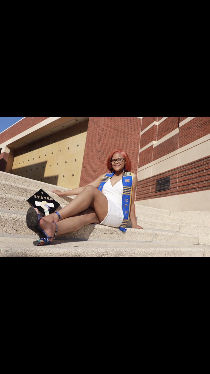 ecupoodles's tweet photo. Congratulations to HM spring17 @andria.boone ๐๐๐ฉ #graduation #graduatingpoodles #sigmagammarho #blackgirlmagic #blackgirlsgraduate #gradszn #ecu #ecugraduation https://t.co/cyLXsgaiGQ
