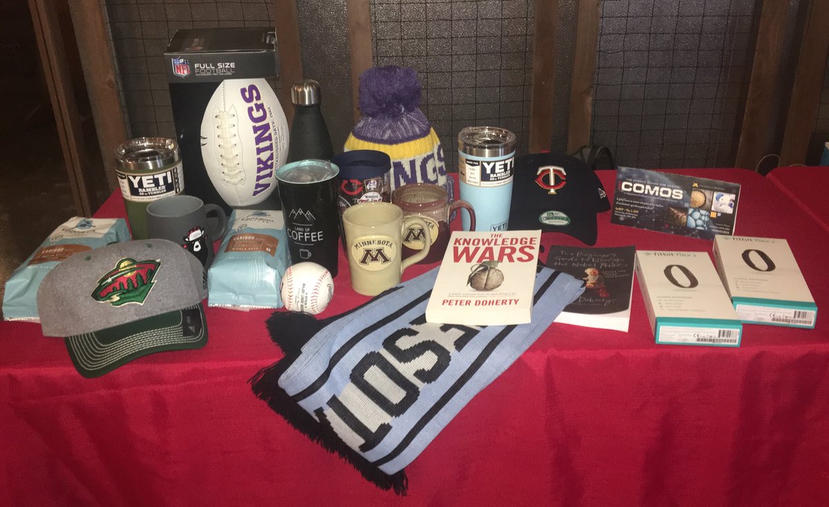 jrdeere's tweet photo. Door prize giveaway happening at Urban Growler at 7pm! Come join us! #iCOMOS2018 https://t.co/kDJYBZPRrd