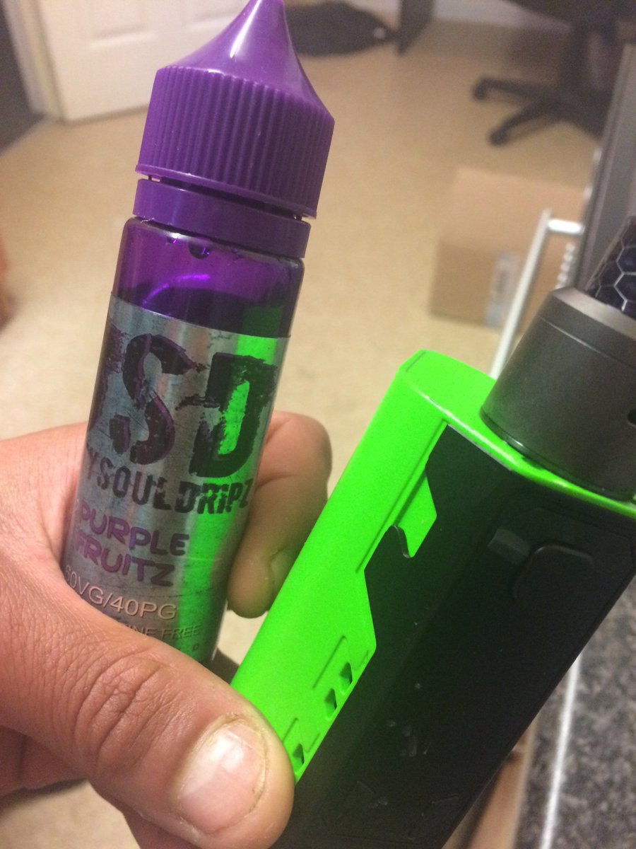 dirtysouldrip's tweet photo. Fresh bottles landing in dirty soul HQ this morning, bottles locked and loaded. Few great flavours for all your vaping needs!!! #DSD #handcheck #vape #juice #nextgen #dirtysouldripZ💨💨 https://t.co/OOwQmwhkeA
