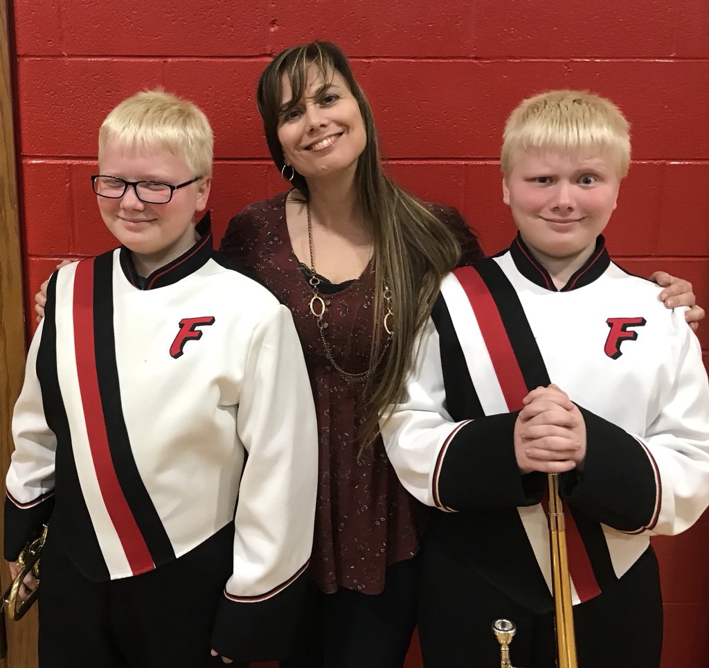 MzOlson8's tweet photo. Twins’ Band Concert tonight!  Those faces though❤️😂 https://t.co/jXgtXFvsa0