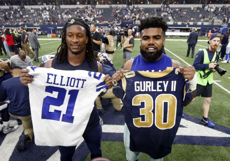 MitchellRenz365's tweet photo. NFL RB Rushing Yds/Game Leaders In 2017:

1) Ezekiel Elliott 98.3
2) Todd Gurley 87.0
3) Le'Veon Bell 86.1
4) Kareem Hunt 82.9
5) Leonard Fournette 80.0
6) LeSean McCoy 71.1
7) Mark Ingram 70.3
8) Jordan Howard 70.1
9) Melvin Gordon 69.1
10) Alex Collins 64.9

#FantasyFootball 🏈 https://t.co/MHAI0QMkbt