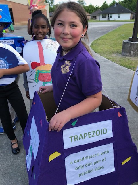 ECWPRIDE's tweet image. Our cubs had a great time at our first annual Vocabulary Parade! #transformstjohn #ecwpride