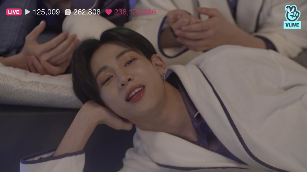 oi__039's tweet photo. O5O2    뱀뱀 🐍🇹🇭       ♡

 #LegendBamBamDay https://t.co/SB6LrjTymw